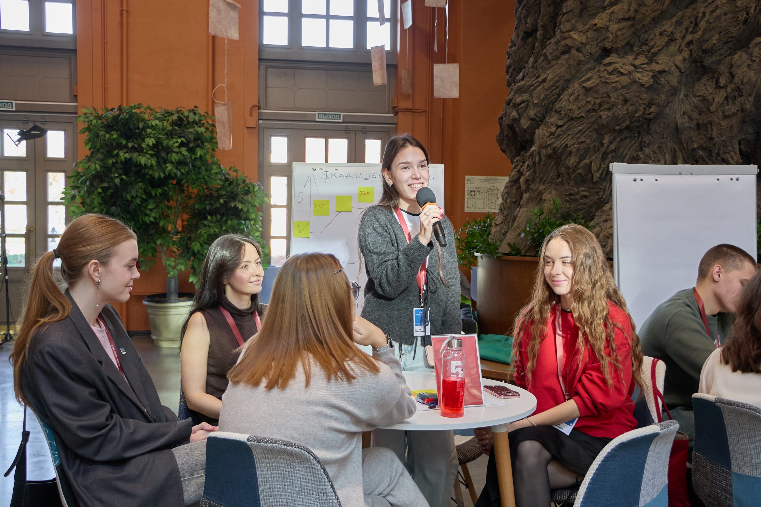 100 специалистов со всей страны стали участниками программы «Медиакоманда России»